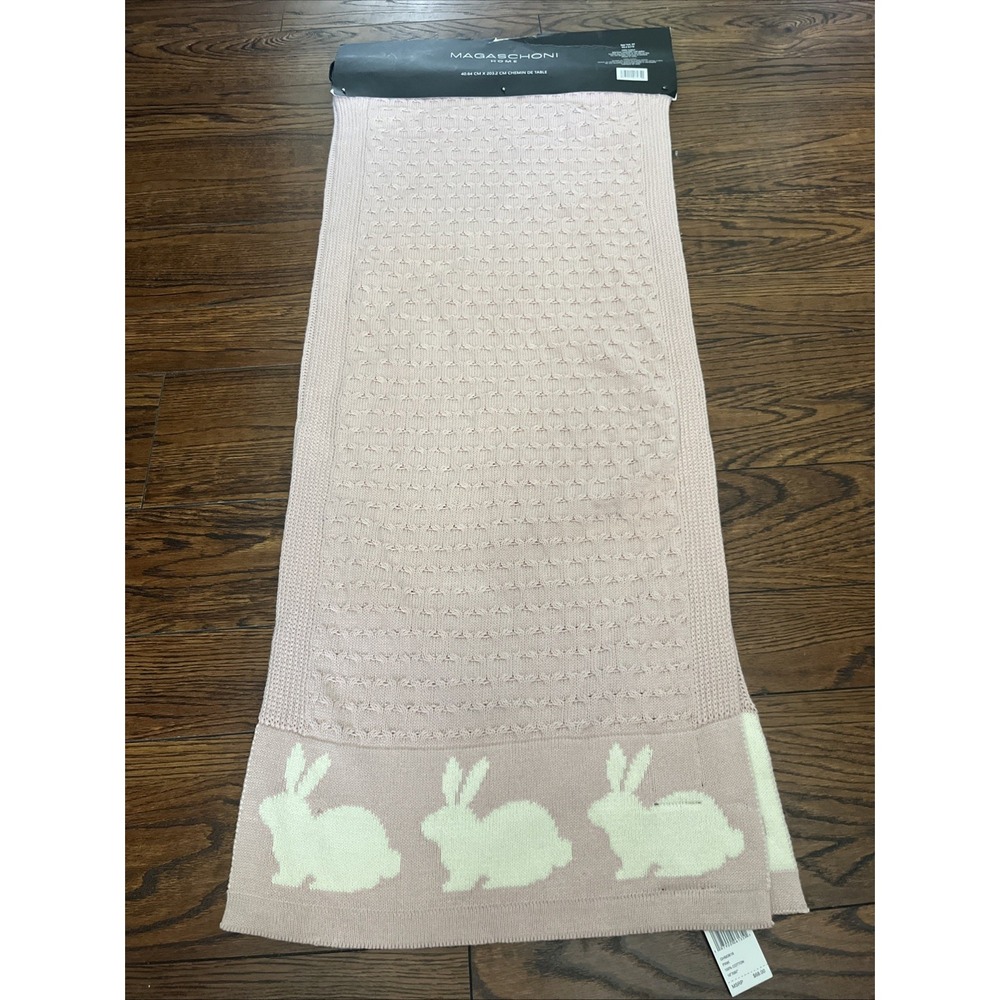 Magaschoni Easter/Spring Bunny Cable Knit Table Runner Blush/Ivory 16"‎ X 80"